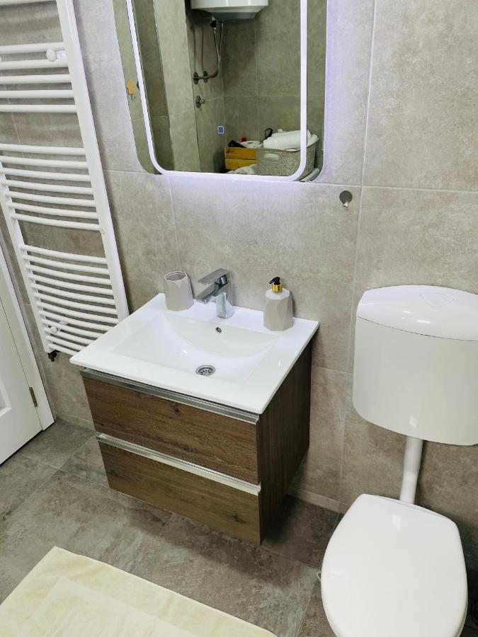 Muki Apartments Surčin Extérieur photo