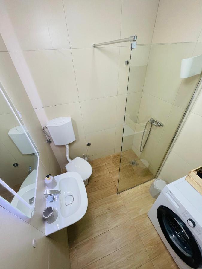 Muki Apartments Surčin Extérieur photo